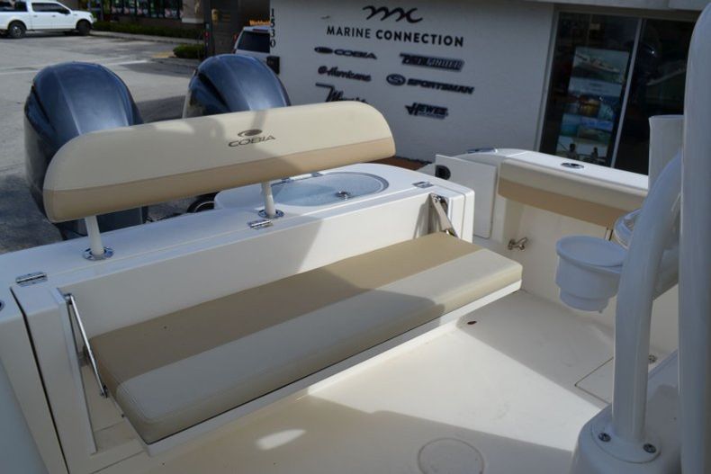 Thumbnail 16 for New 2019 Cobia 277 Center Console boat for sale in Vero Beach, FL