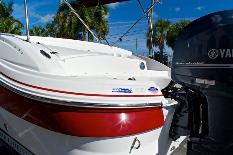 Thumbnail 22 for New 2014 Hurricane SunDeck Sport SS 203 OB boat for sale in West Palm Beach, FL