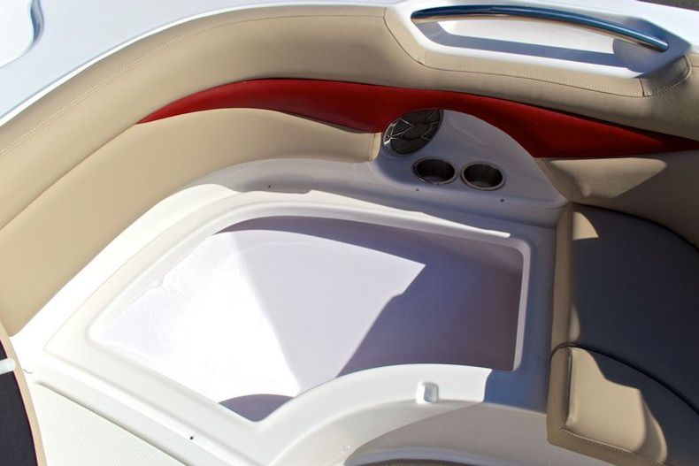 Thumbnail 74 for New 2014 Hurricane SunDeck Sport SS 203 OB boat for sale in West Palm Beach, FL
