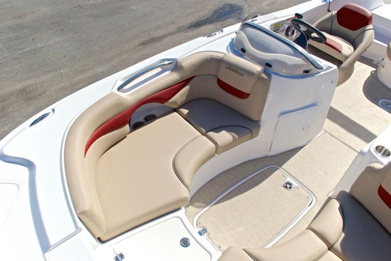 Thumbnail 79 for New 2014 Hurricane SunDeck Sport SS 203 OB boat for sale in West Palm Beach, FL