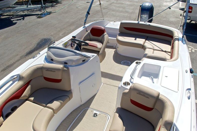 Thumbnail 80 for New 2014 Hurricane SunDeck Sport SS 203 OB boat for sale in West Palm Beach, FL