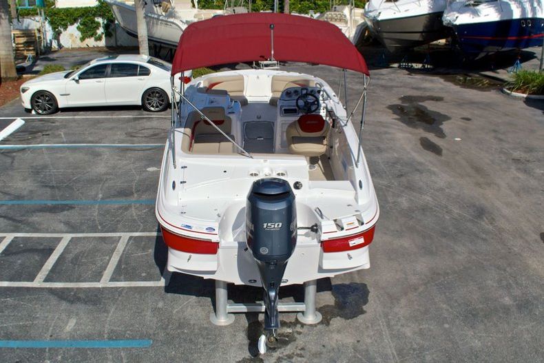 Thumbnail 83 for New 2014 Hurricane SunDeck Sport SS 203 OB boat for sale in West Palm Beach, FL