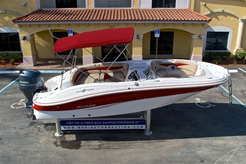 Thumbnail 85 for New 2014 Hurricane SunDeck Sport SS 203 OB boat for sale in West Palm Beach, FL