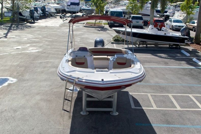 Thumbnail 87 for New 2014 Hurricane SunDeck Sport SS 203 OB boat for sale in West Palm Beach, FL