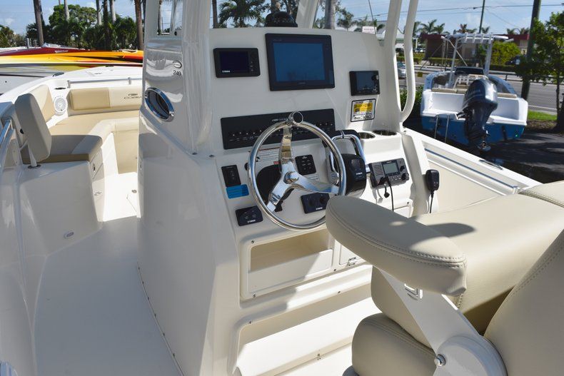 Thumbnail 40 for New 2019 Cobia 240 CC Center Console boat for sale in West Palm Beach, FL