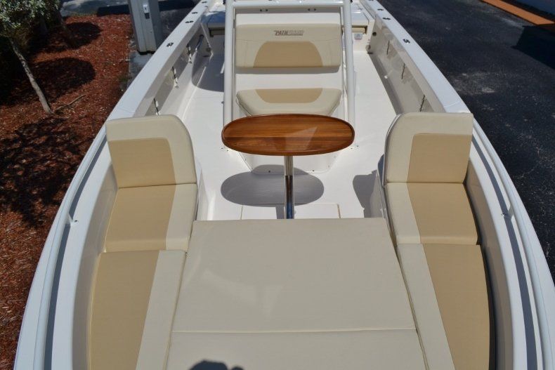 Thumbnail 24 for New 2019 Pathfinder 2600 TRS boat for sale in Vero Beach, FL