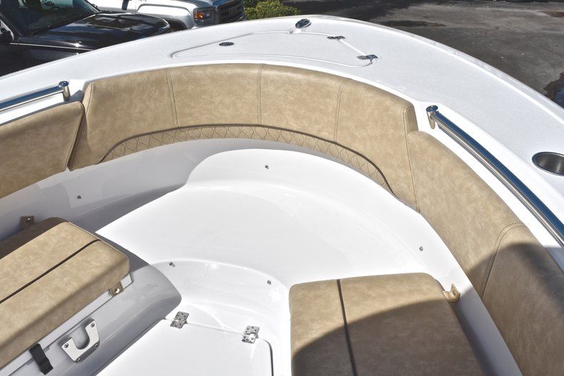 Thumbnail 59 for New 2019 Sportsman Heritage 231 Center Console boat for sale in West Palm Beach, FL