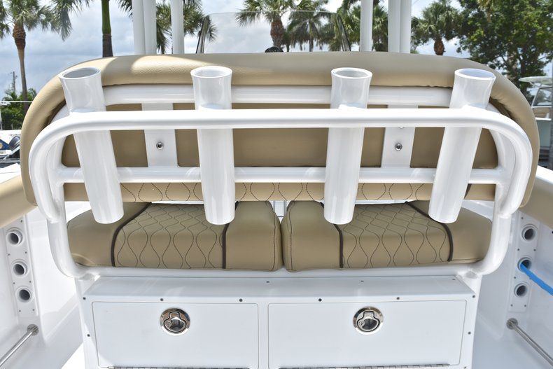 Thumbnail 22 for New 2018 Sportsman Heritage 231 Center Console boat for sale in Miami, FL