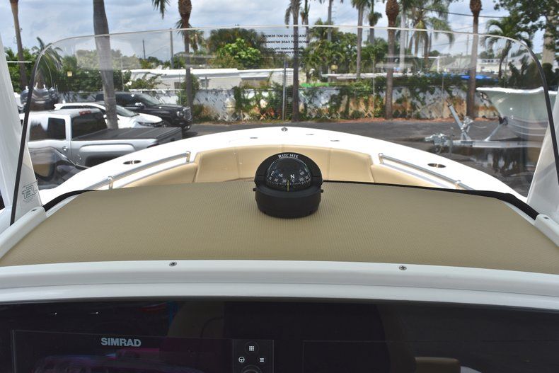 Thumbnail 29 for New 2018 Sportsman Heritage 231 Center Console boat for sale in Miami, FL