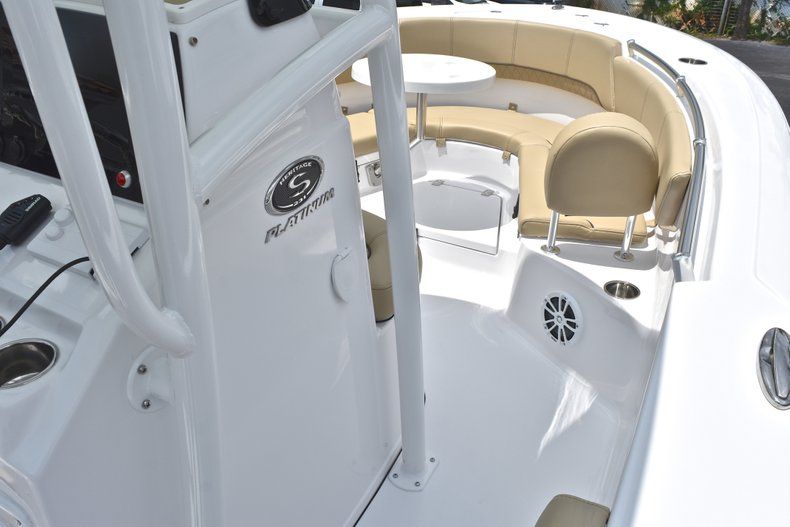 Thumbnail 39 for New 2018 Sportsman Heritage 231 Center Console boat for sale in Miami, FL