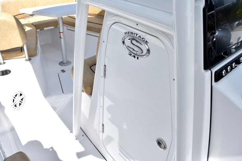 Thumbnail 43 for New 2019 Sportsman Heritage 241 Center Console boat for sale in West Palm Beach, FL