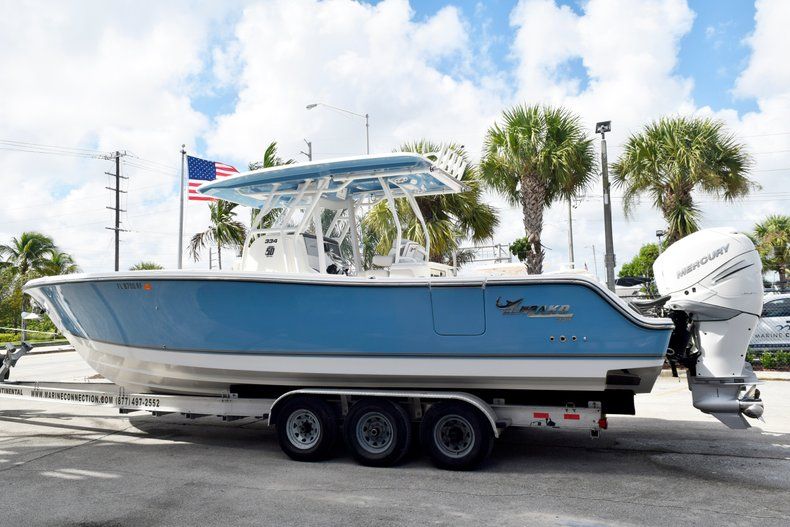 Thumbnail 4 for Used 2017 Mako 334 Center Console boat for sale in Fort Lauderdale, FL