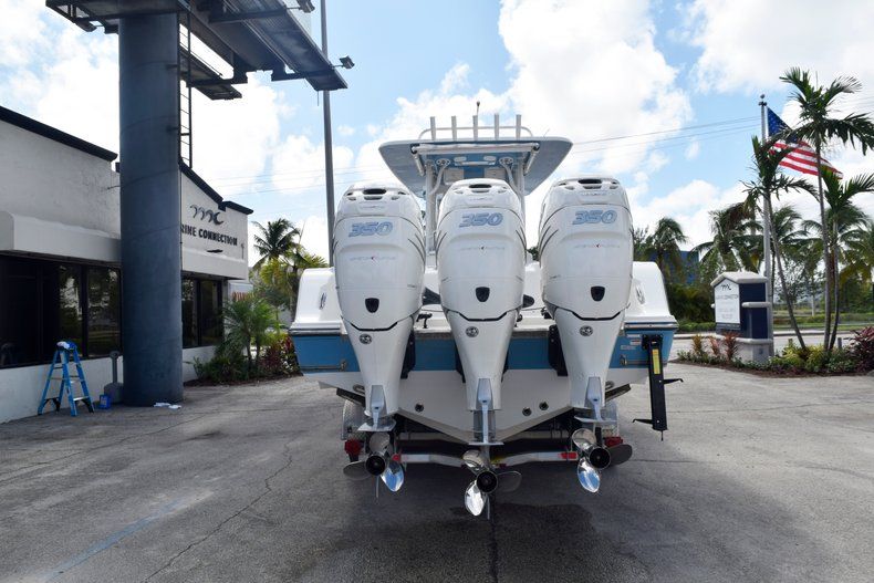 Thumbnail 6 for Used 2017 Mako 334 Center Console boat for sale in Fort Lauderdale, FL