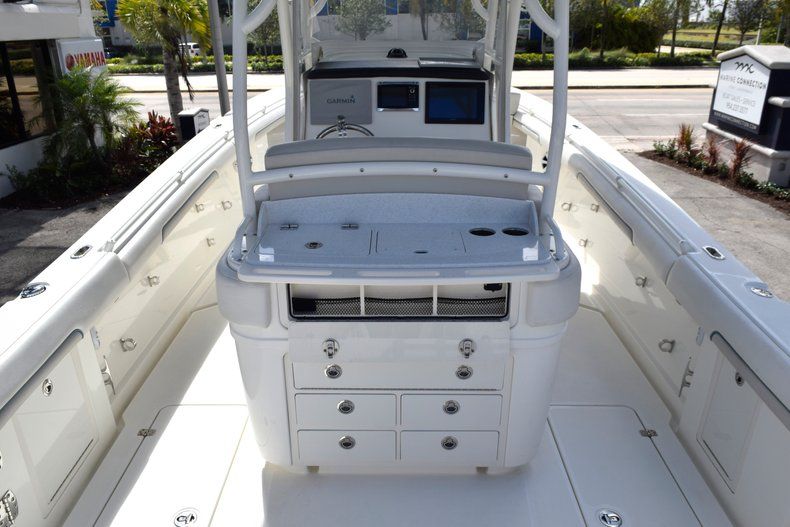 Thumbnail 39 for Used 2017 Mako 334 Center Console boat for sale in Fort Lauderdale, FL