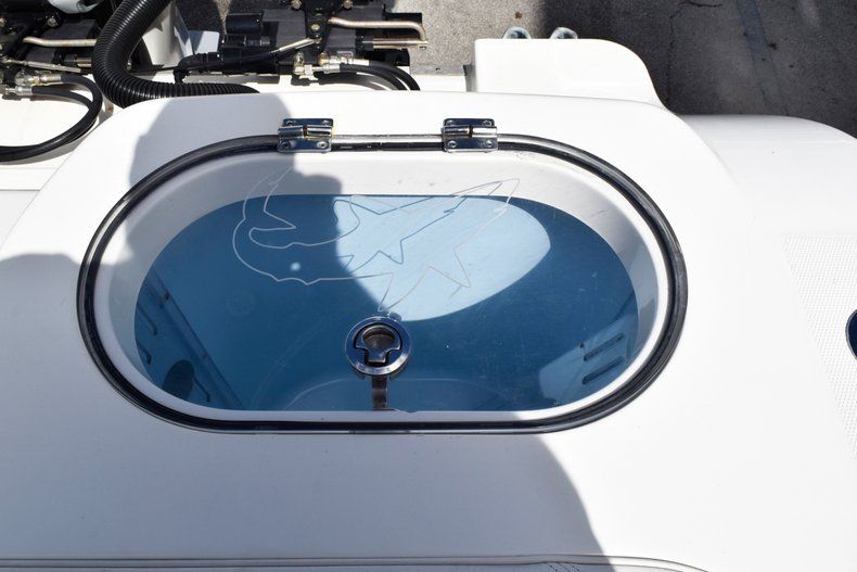 Thumbnail 16 for Used 2017 Mako 334 Center Console boat for sale in Fort Lauderdale, FL