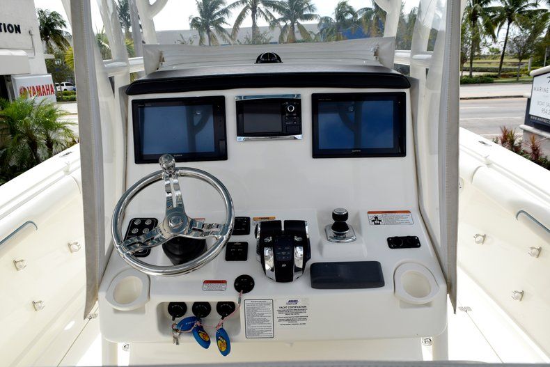 Thumbnail 54 for Used 2017 Mako 334 Center Console boat for sale in Fort Lauderdale, FL