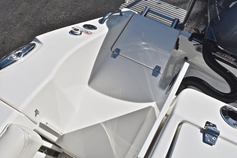 Thumbnail 11 for New 2019 Cobia 280 DC Dual Console boat for sale in West Palm Beach, FL