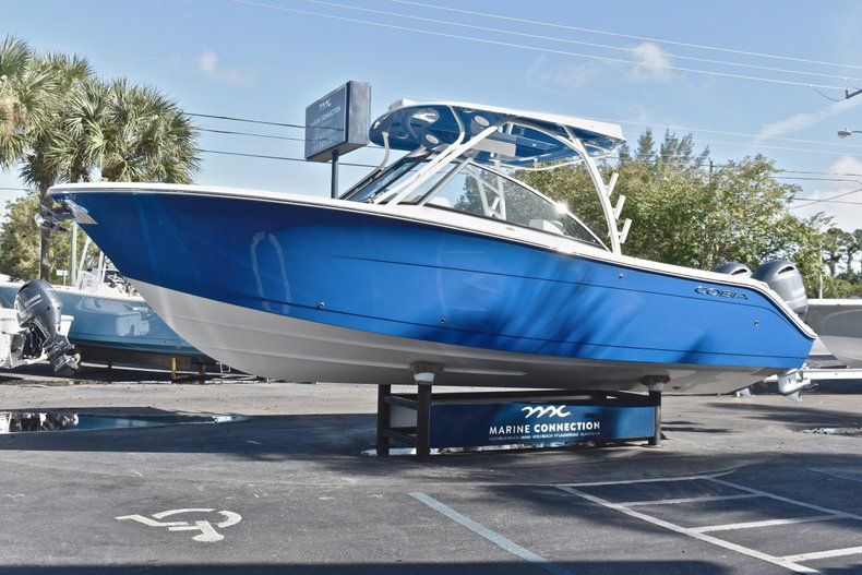 Thumbnail 4 for New 2019 Cobia 280 DC Dual Console boat for sale in West Palm Beach, FL