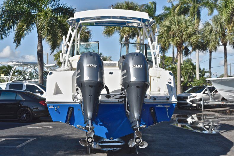 Thumbnail 7 for New 2019 Cobia 280 DC Dual Console boat for sale in West Palm Beach, FL