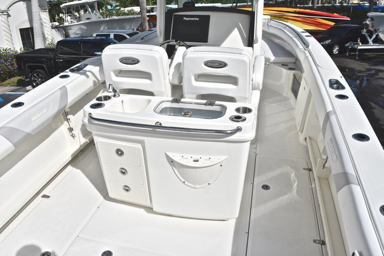 Thumbnail 11 for Used 2016 Boston Whaler 280 Outrage boat for sale in West Palm Beach, FL