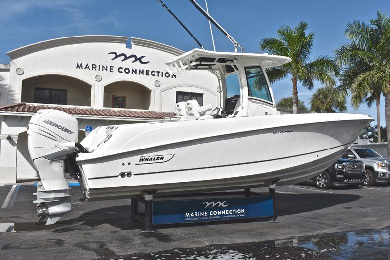 Thumbnail 7 for Used 2016 Boston Whaler 280 Outrage boat for sale in West Palm Beach, FL