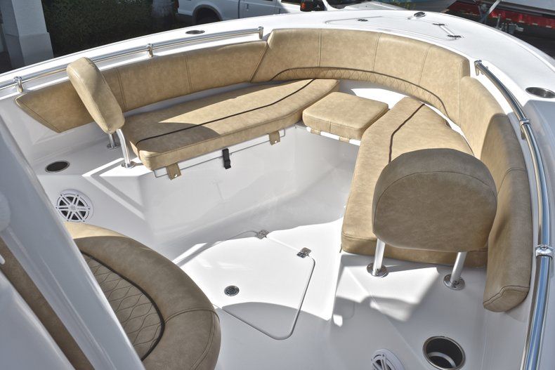 Thumbnail 44 for New 2019 Sportsman Open 232 Center Console boat for sale in Miami, FL