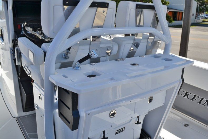 Thumbnail 34 for New 2019 Blackfin 272CC Center Console boat for sale in West Palm Beach, FL