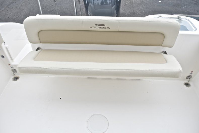 Thumbnail 10 for New 2019 Cobia 220 Dual Console boat for sale in Miami, FL