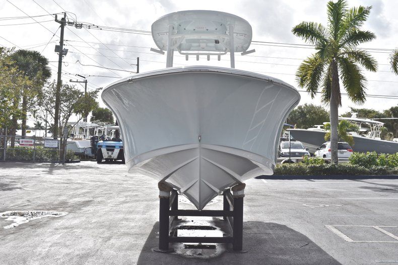 Thumbnail 2 for New 2019 Sportsman Heritage 231 Center Console boat for sale in Fort Lauderdale, FL