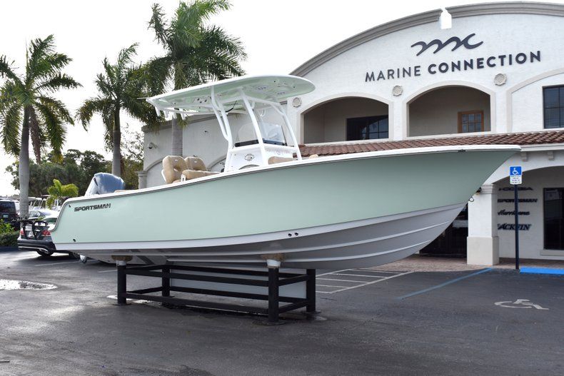 Thumbnail 1 for New 2019 Sportsman Open 242 Center Console boat for sale in West Palm Beach, FL