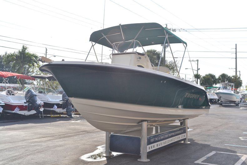 Thumbnail 13 for Used 2002 Trophy 2103 Center Console boat for sale in West Palm Beach, FL