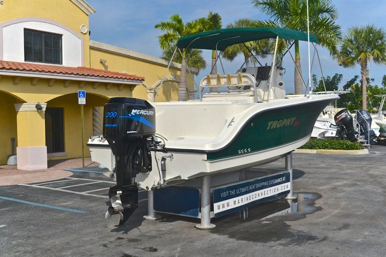 Thumbnail 17 for Used 2002 Trophy 2103 Center Console boat for sale in West Palm Beach, FL