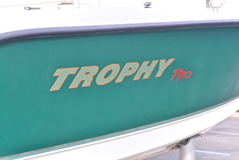 Thumbnail 18 for Used 2002 Trophy 2103 Center Console boat for sale in West Palm Beach, FL