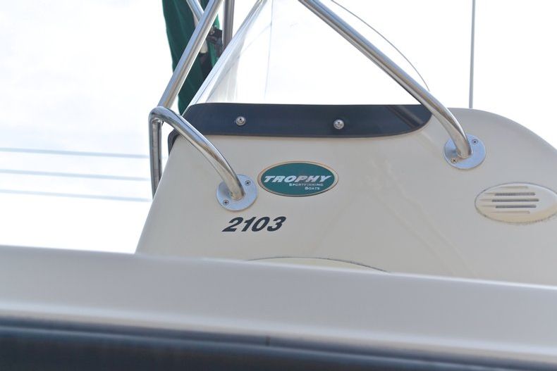 Thumbnail 23 for Used 2002 Trophy 2103 Center Console boat for sale in West Palm Beach, FL