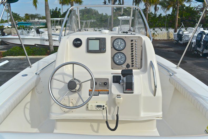 Thumbnail 62 for Used 2002 Trophy 2103 Center Console boat for sale in West Palm Beach, FL