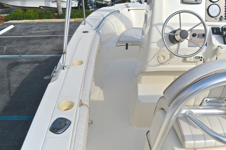 Thumbnail 72 for Used 2002 Trophy 2103 Center Console boat for sale in West Palm Beach, FL