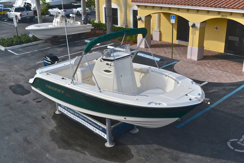 Thumbnail 91 for Used 2002 Trophy 2103 Center Console boat for sale in West Palm Beach, FL