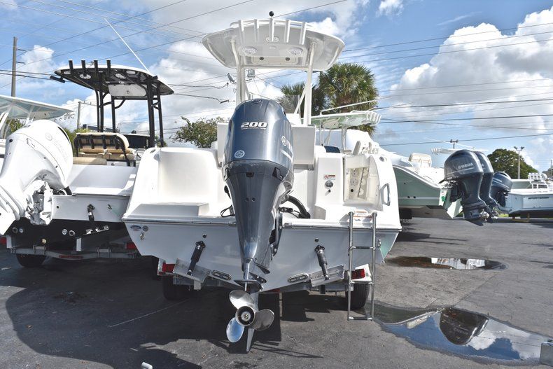 Thumbnail 1 for New 2019 Cobia 220 Center Console boat for sale in West Palm Beach, FL