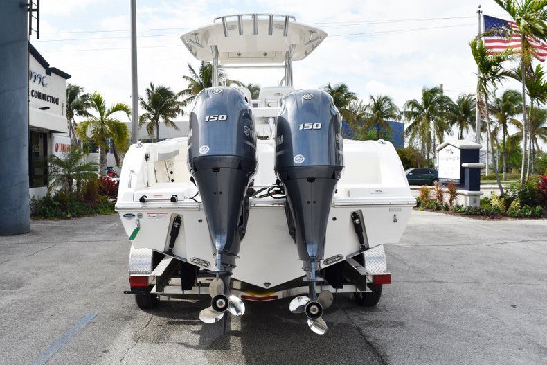 Thumbnail 6 for New 2019 Cobia 261 Center Console boat for sale in Vero Beach, FL