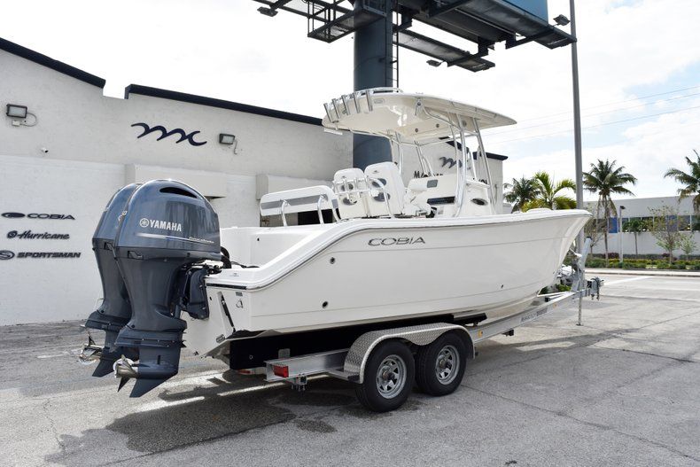 Thumbnail 5 for New 2019 Cobia 261 Center Console boat for sale in Vero Beach, FL