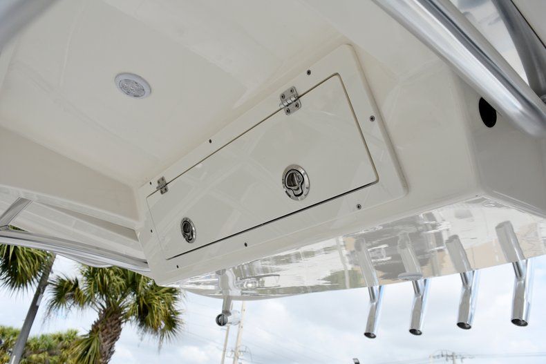 Thumbnail 26 for New 2019 Cobia 261 Center Console boat for sale in Vero Beach, FL