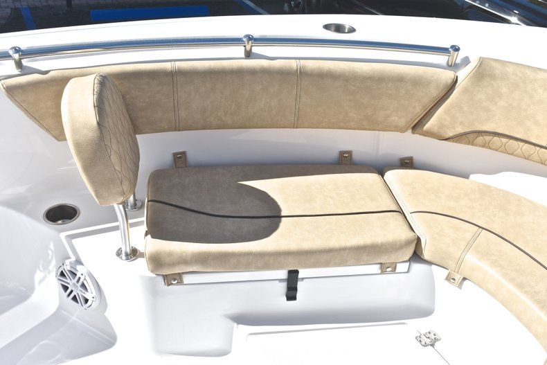 Thumbnail 44 for New 2019 Sportsman Heritage 231 Center Console boat for sale in Vero Beach, FL