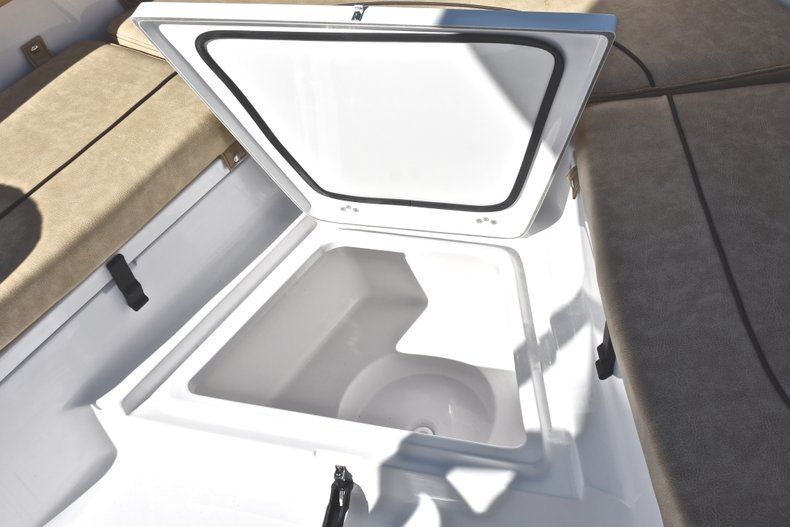 Thumbnail 49 for New 2019 Sportsman Heritage 231 Center Console boat for sale in Vero Beach, FL