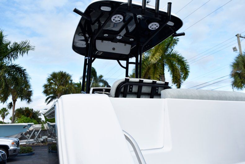 Thumbnail 9 for New 2019 Sportsman Open 232 Center Console boat for sale in Fort Lauderdale, FL