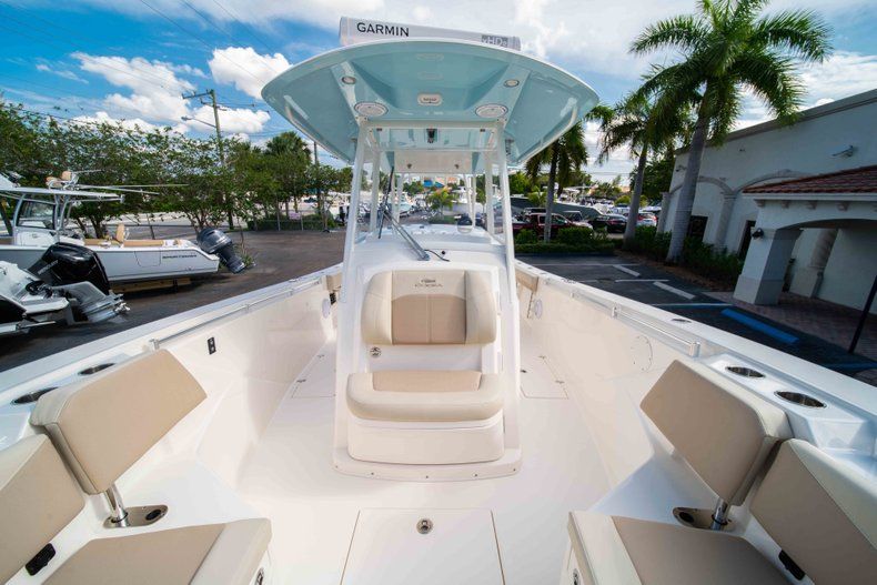 Thumbnail 41 for New 2019 Cobia 320 Center Console boat for sale in Islamorada, FL