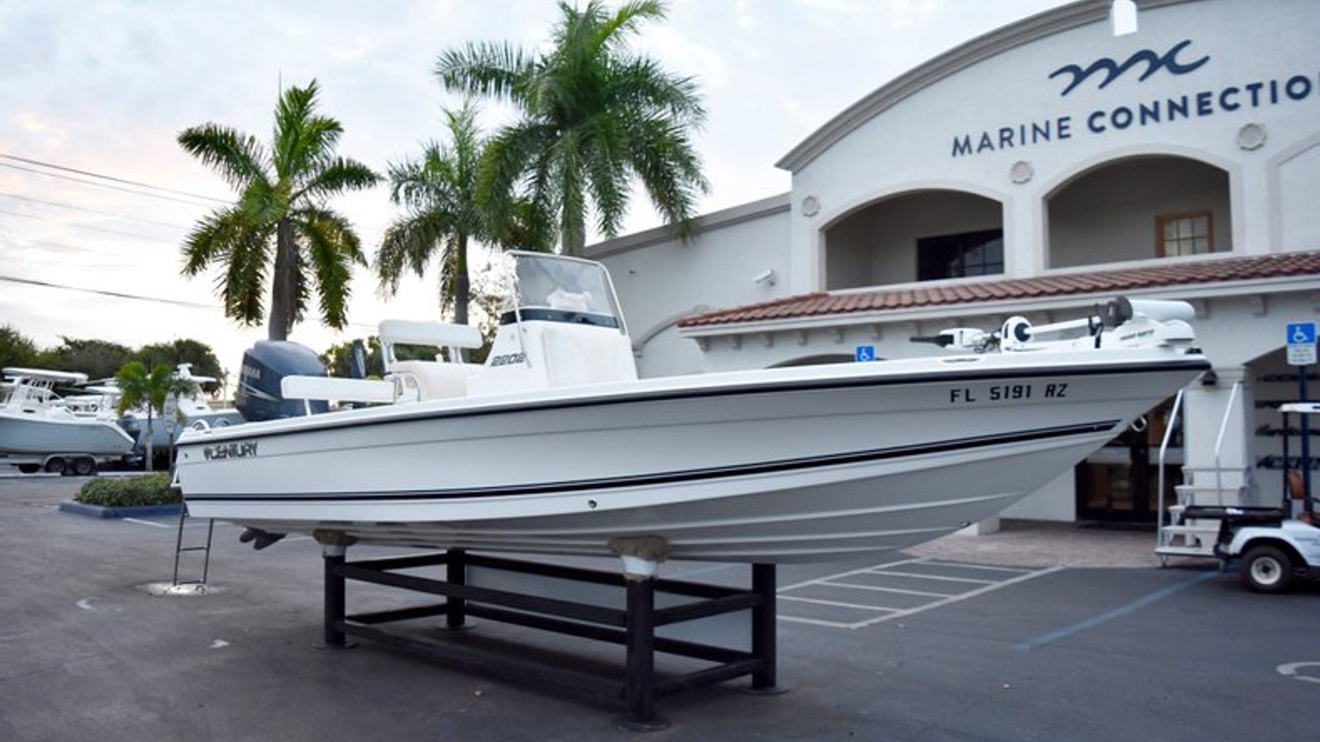 Used 2010 Century 2202 Bay Boat #04MB image 2