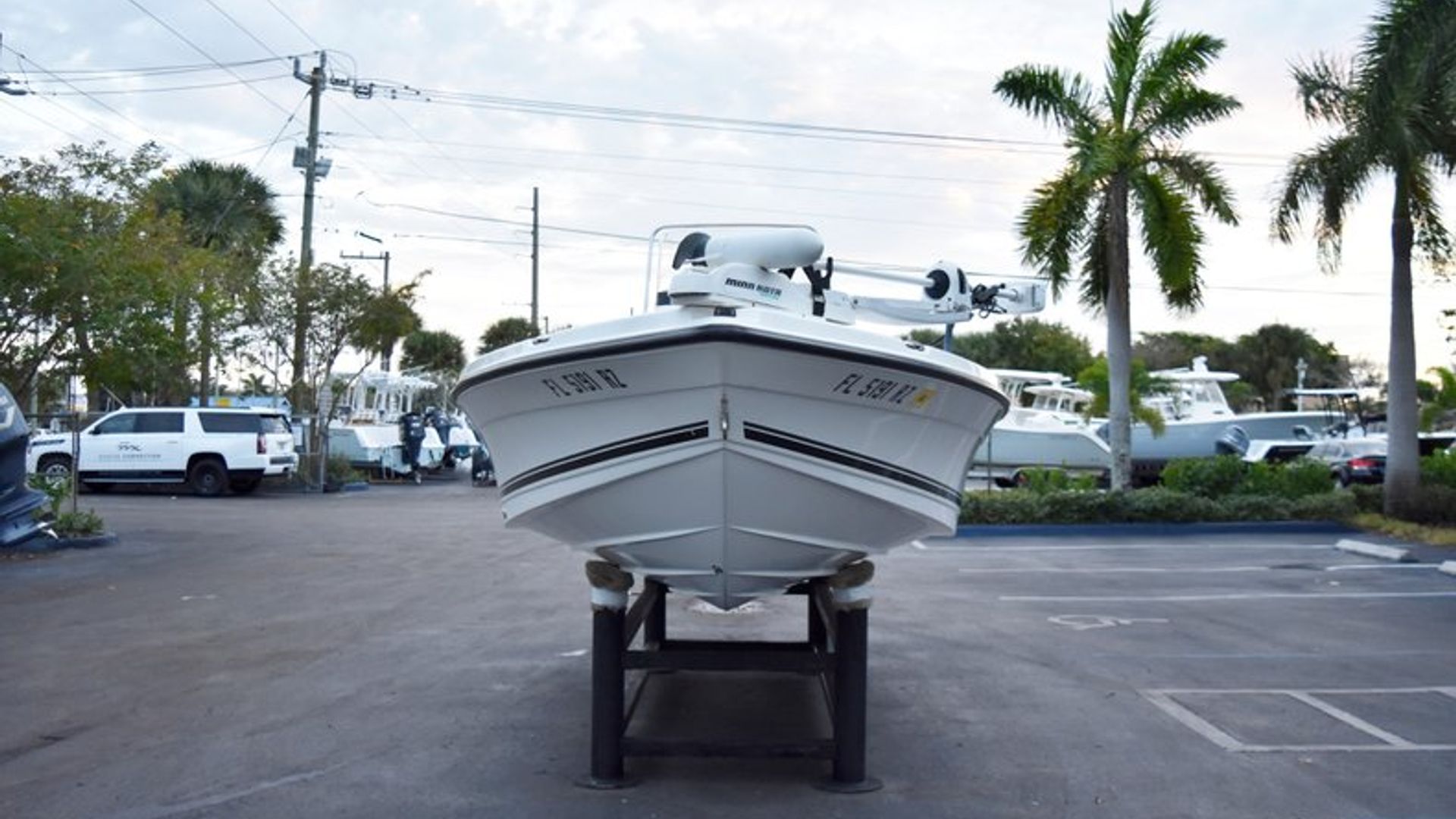 Used 2010 Century 2202 Bay Boat #04MB image 3