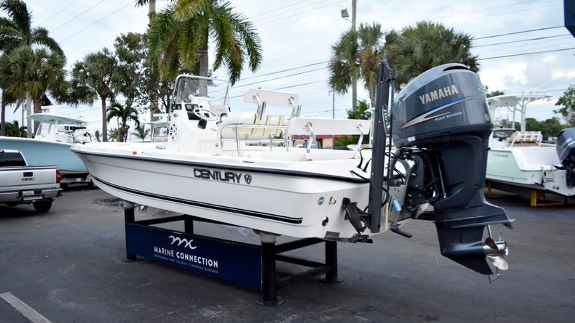 Used 2010 Century 2202 Bay Boat #04MB image 6