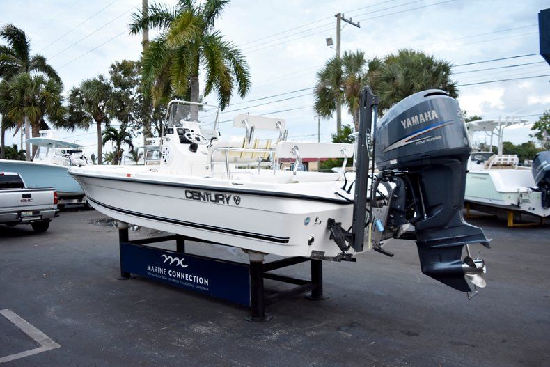 Thumbnail 5 for Used 2010 Century 2202 Bay Boat boat for sale in West Palm Beach, FL