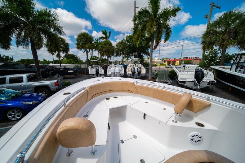 Thumbnail 35 for New 2019 Sportsman Open 232 Center Console boat for sale in West Palm Beach, FL